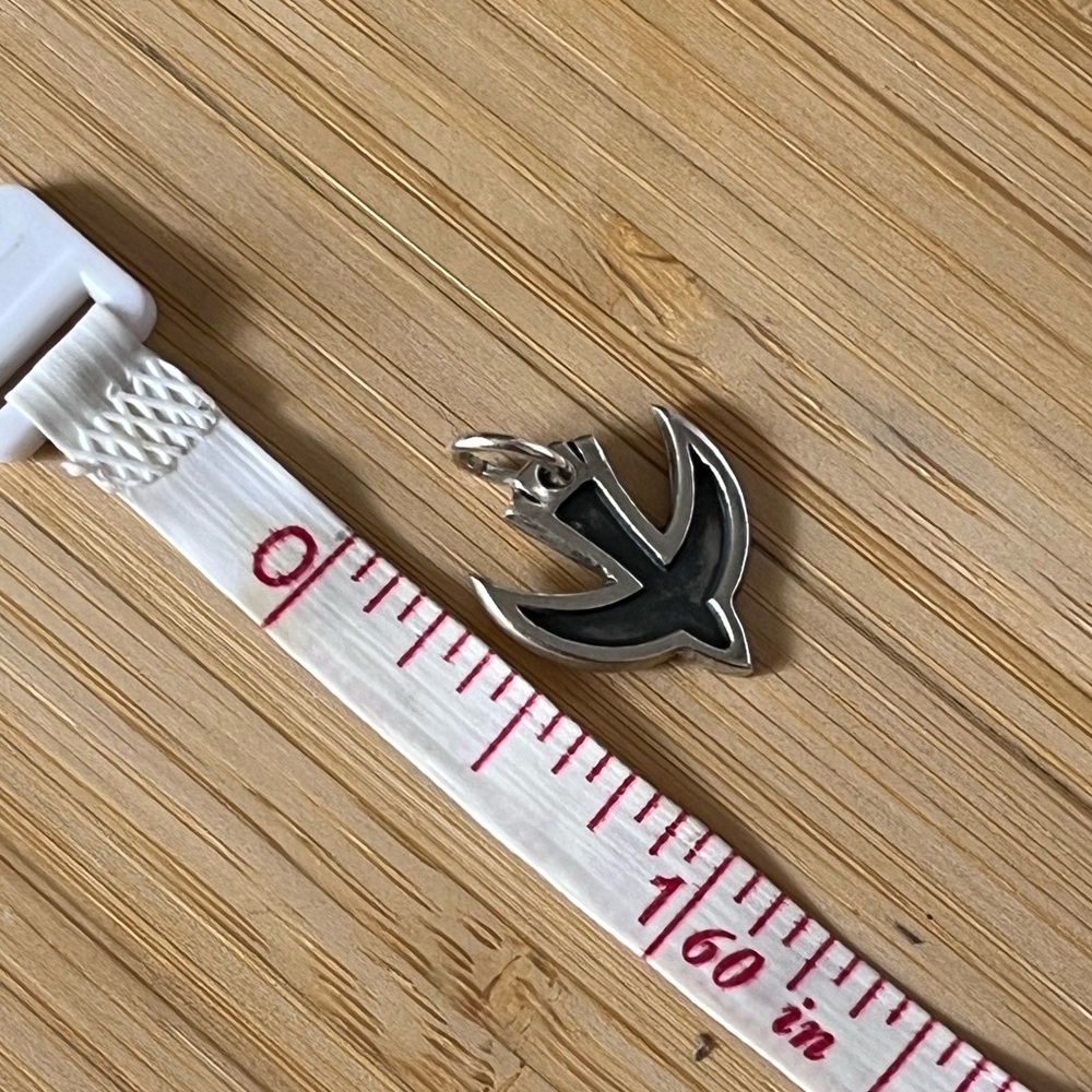 James Avery *Rare* *Retired* Dove Charm oxidized detailing - Picture 5 of 5